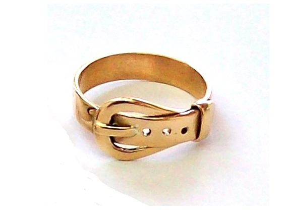 anillo cinturón de oro 18k. regalos empresariales